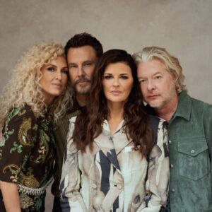 Multi-platinum GRAMMY® Award-winning four-piece Little Big Town – comprised of Karen Fairchild, Kimberly Schlapman, Phillip Sweet, and Jimi Westbrook.